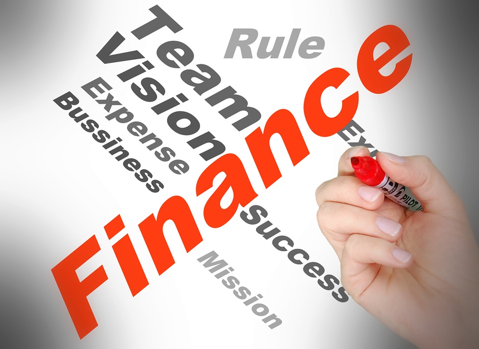 pujcky-vecernik-finance